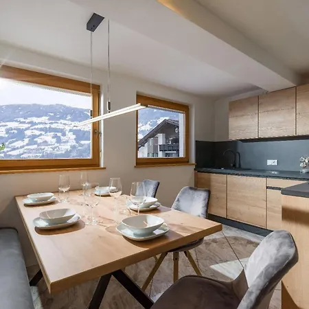 Haus Gondelspass Apartmán Fügen