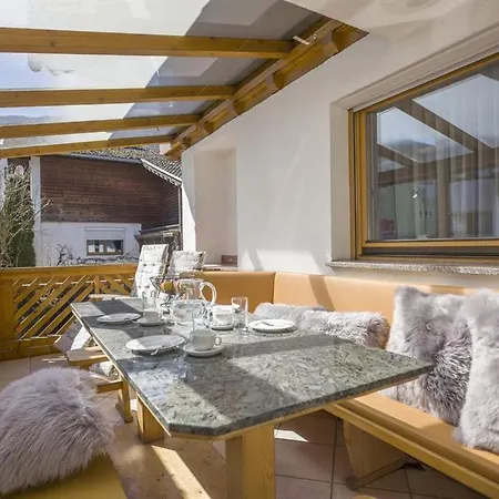 Haus Gondelspass * Fuegen
