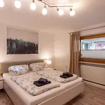 Gondelspass Apartment Fuegen